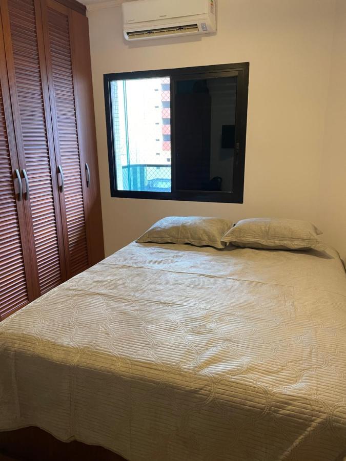 Flat Capitania Varam Praia De Pitangueiras Ap 53 Guarujá Exteriör bild